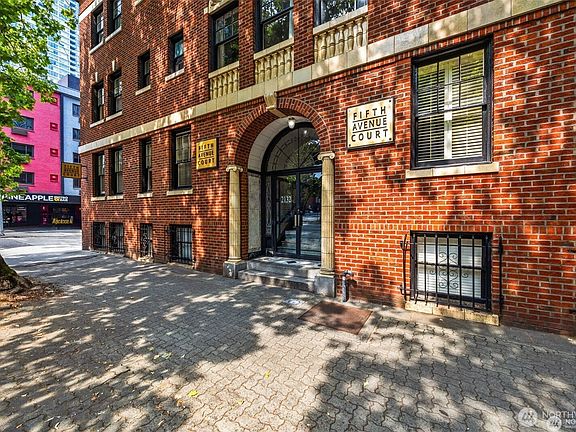 2nd image of 2132 5th Avenue #202
