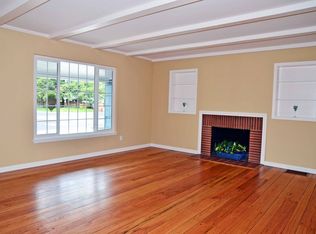 8 Parkland Dr, Walnut Creek, CA 94597