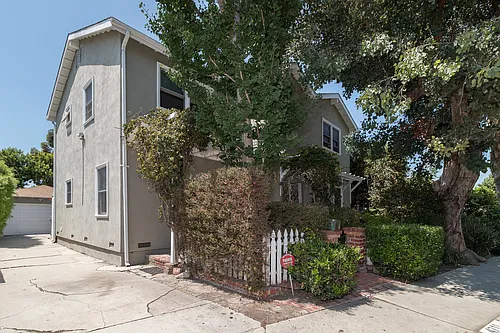 4711 Purdue Ave Photo 1