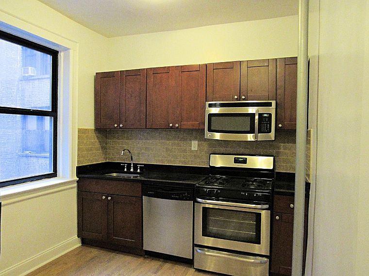 1st image of 2908 31st Ave APT B2