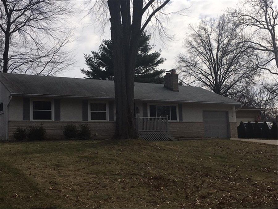 1st image of 180 Serran Dr