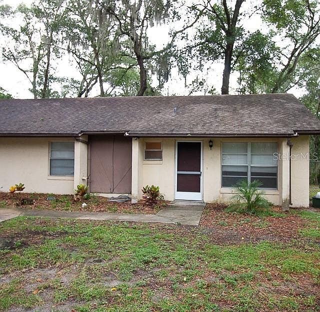 1st image of 971 Lake Ln