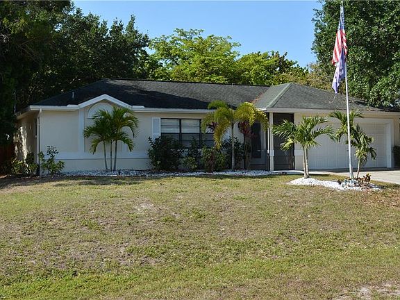 2nd image of 318 SW 29th St