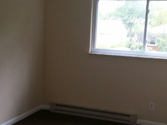 5th image of 2828 Westknolls Ln