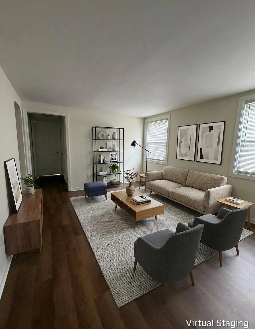 2 bed, 1.0 bath, $1,200 — Photo 1