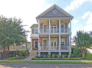 517 Country Place Rd, Mount Pleasant, SC 29464