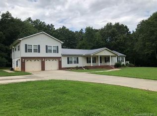 626 Marys Grove Rd, Cherryville, NC 28021