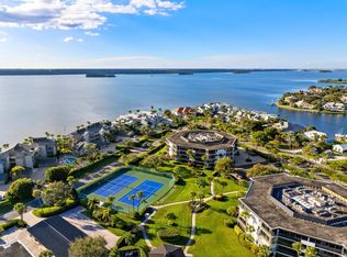 1815 Mooringline Dr APT 2E, Vero Beach, FL 32963