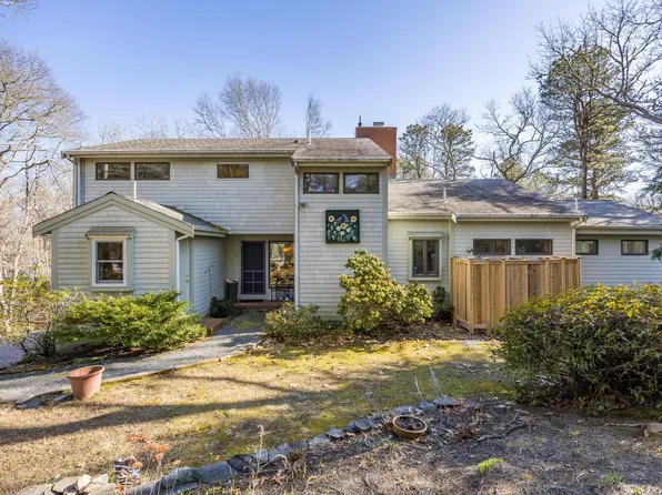 107 Chester Street, North Falmouth, MA 02556