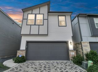 8213 Rising Stream Dr, Houston, TX 77063