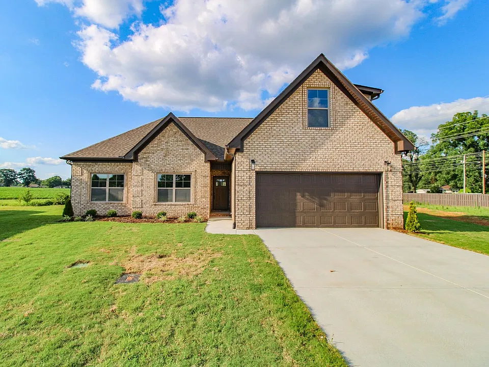 15328 Grayson Cir