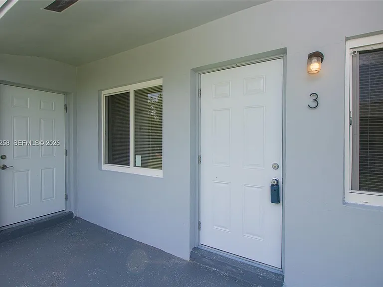 831 NW 1st Ave #4 — Photo 20