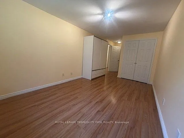 8 Farmstead Rd — Photo 18