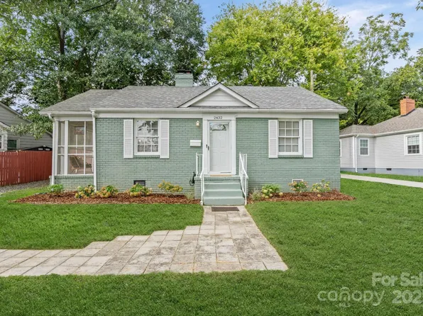 2432 Remount Rd, Charlotte, NC 28208