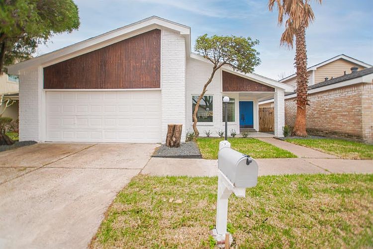 1st image of 6338 Briar Terrace Dr