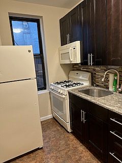 1st image of 164 E 33rd St APT 6