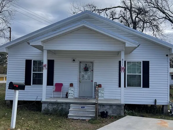 605-611 White St, Vidalia, GA 30474