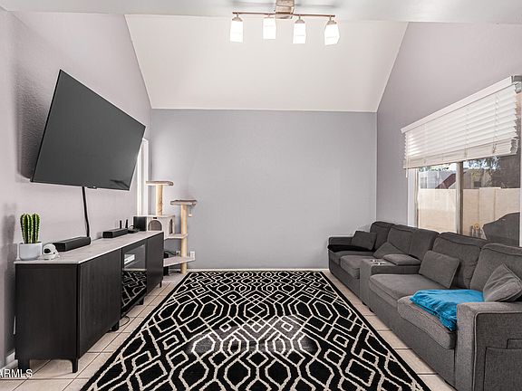 4th image of 1342 W EMERALD Avenue #352