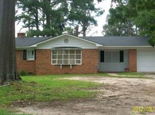 357 Summer Hill Rd, Fayetteville, NC 28303