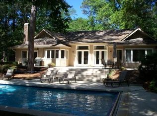 9 Jessamine Pl, Hilton Head Island, SC 29928