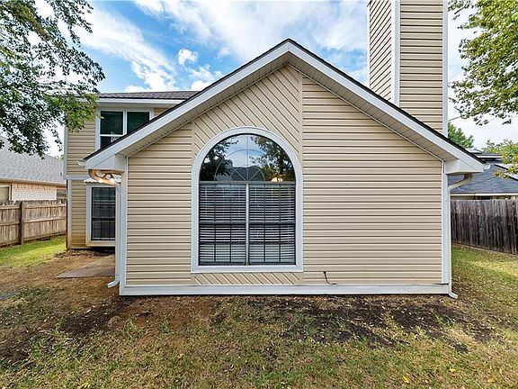 5th image of 6711 Keeler Dr
