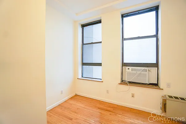 Rented by City Connections Realty | media 36