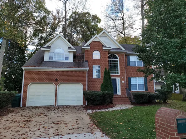 6209 S Oaken Gate Dr, Suffolk, VA 23435