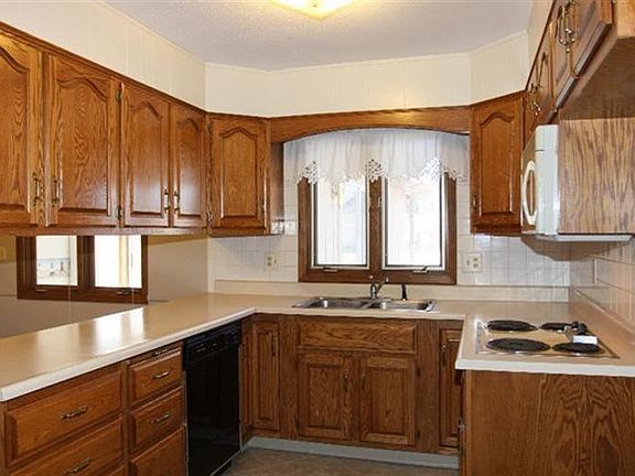 4th image of 1924 W 11th St #1