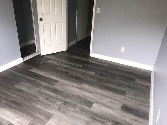 5th image of 5600 N Main St #101