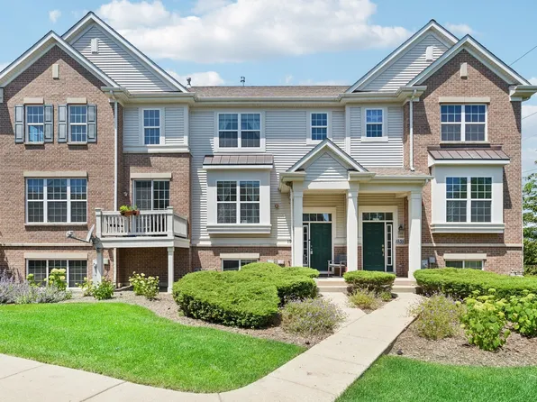 1933 Potomac Ct, Wheeling, IL 60090