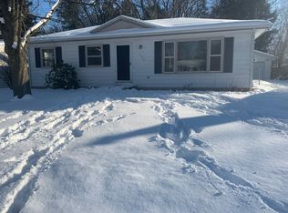 1727 Greenview Ave, Portage, MI 49024