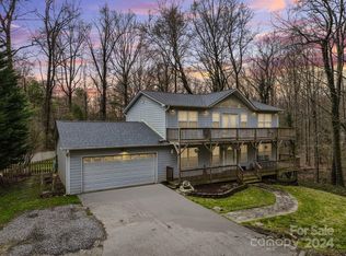 136 Cisco Rd, Asheville, NC 28805