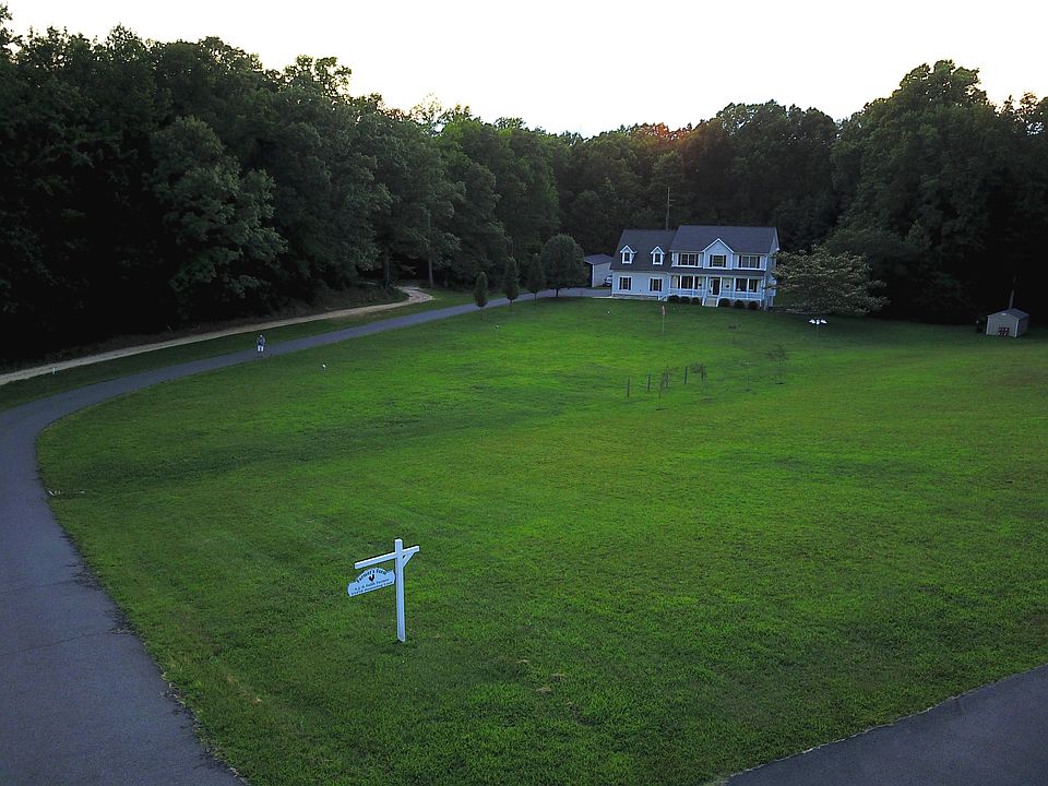 1st image of 25458 Hemming Ln
