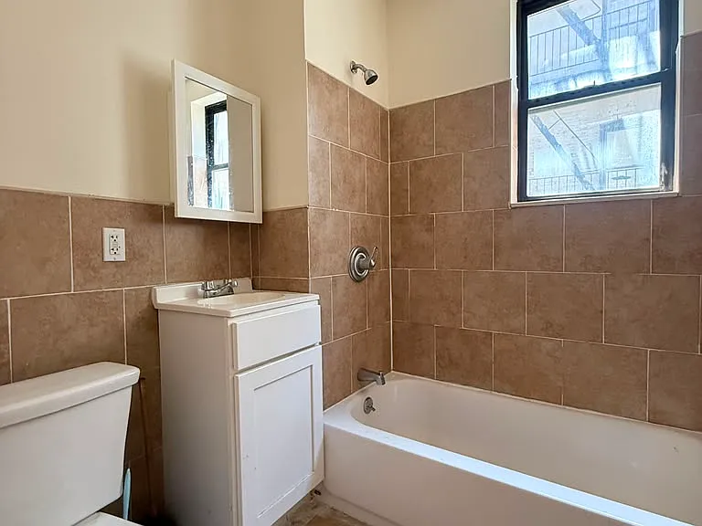 622 W 136th St #7 — Photo 14