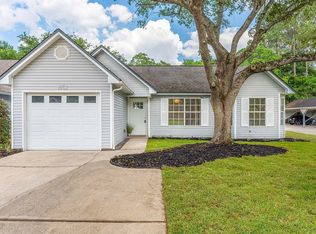 1053 Emerald Ln, Fort Walton Beach, FL 32547