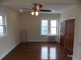 4008 N Albany Ave, Chicago, IL 60618