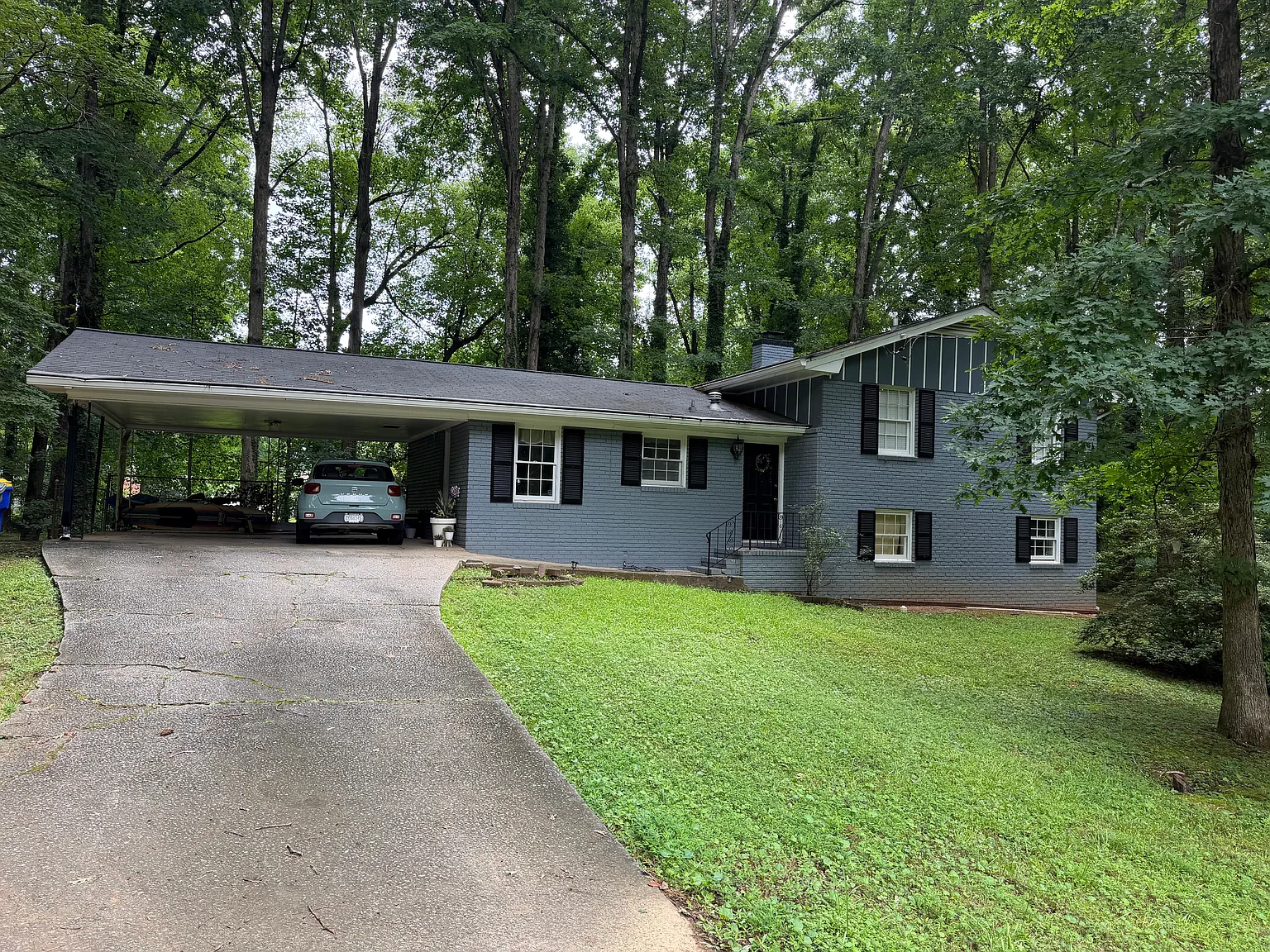 3 bed, 1712 sqft, $2,200 — Photo 4
