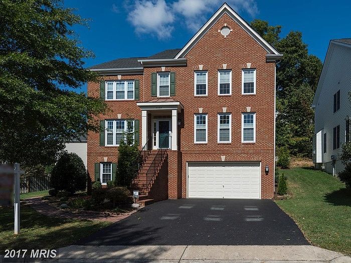 1st image of 8065 Winstead Manor Ln