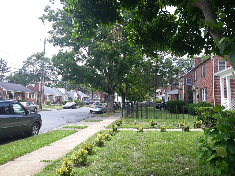 102 W Oates Ave — Photo 24