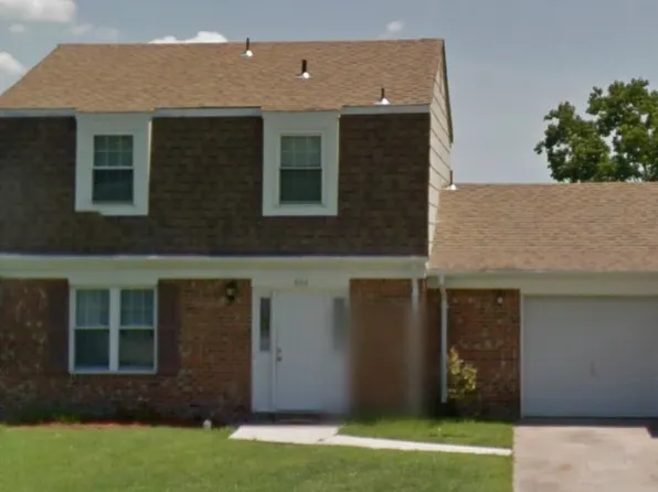 952 Wildflower Ct, Virginia Beach, VA 23452
