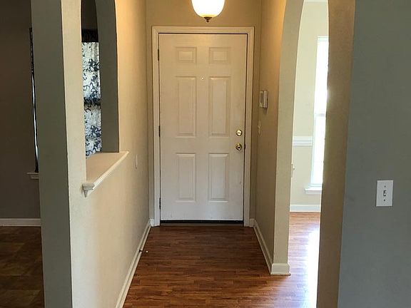 5th image of 602 S Herrington St