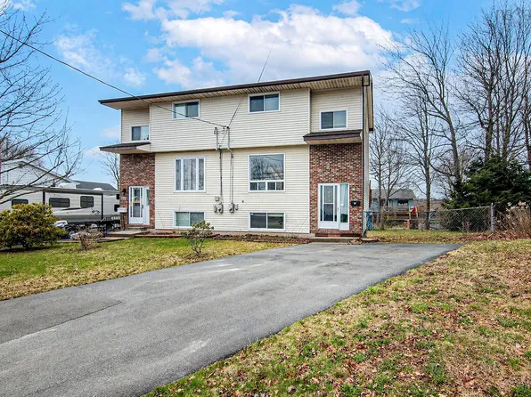 56 Merrimac Dr, Halifax, NS B2W 4P8