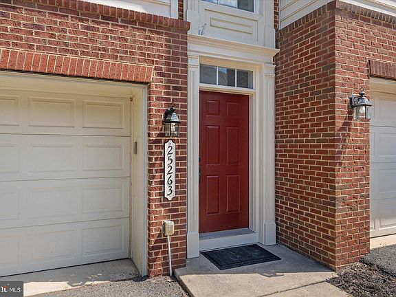 2nd image of 25263 Beach Pl