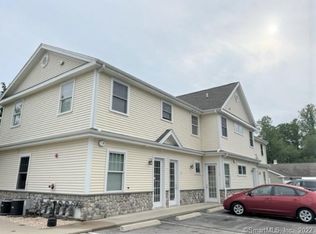 157 W Main St APT 11, Niantic, CT 06357