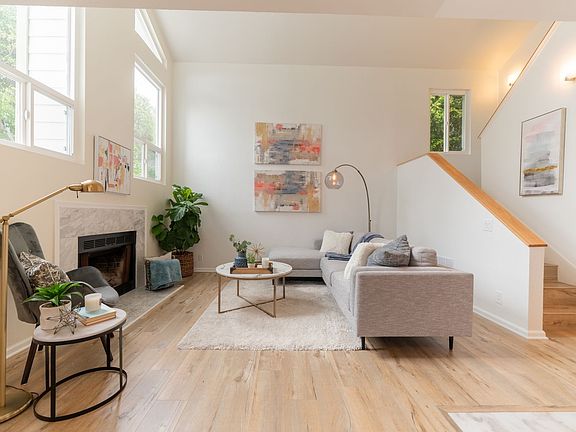4th image of 397 La Perle Ln