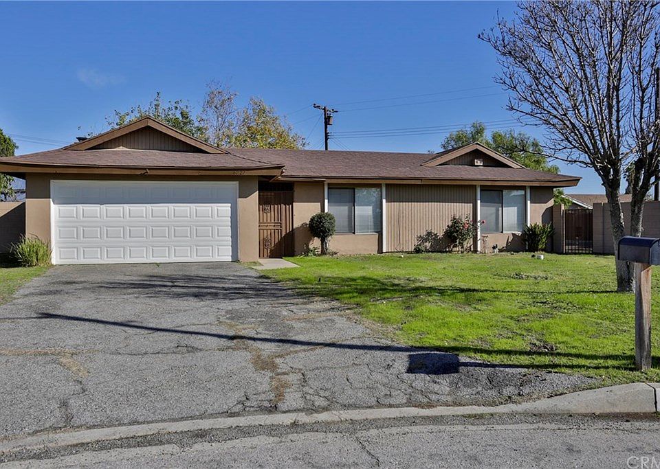 2nd image of 6227 Idyllwild Ct