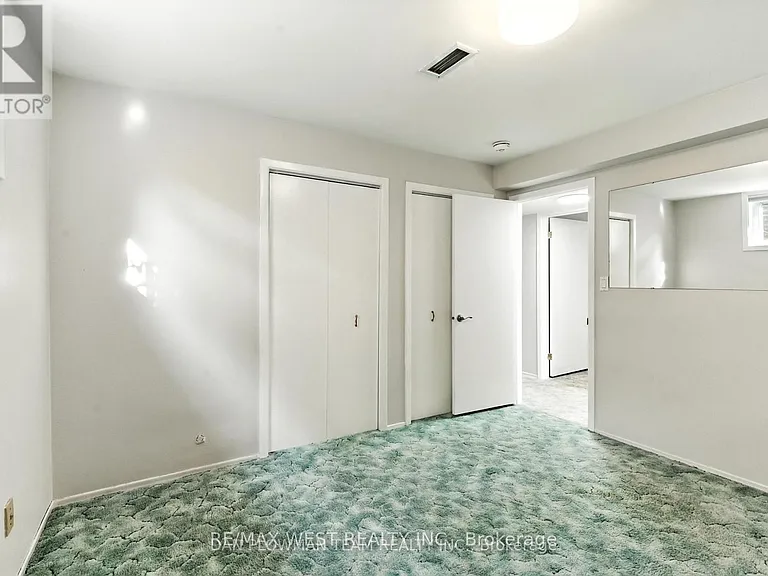 83 Sherwood Rd E #2 — Photo 6