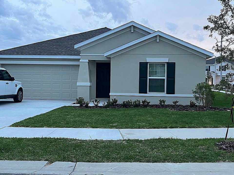 1st image of 1105 Saguaro St
