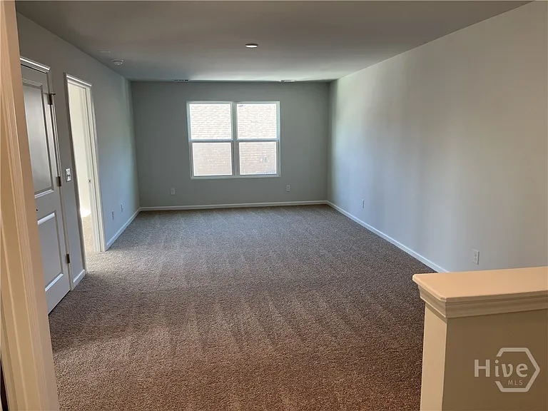 609 Longleaf Dr — Photo 19