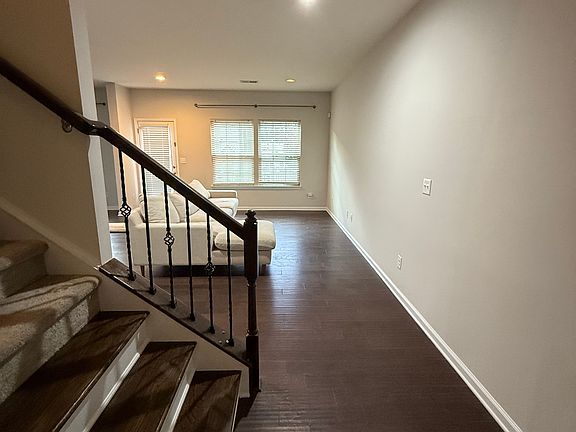 2nd image of 2418 Alyssa Ln